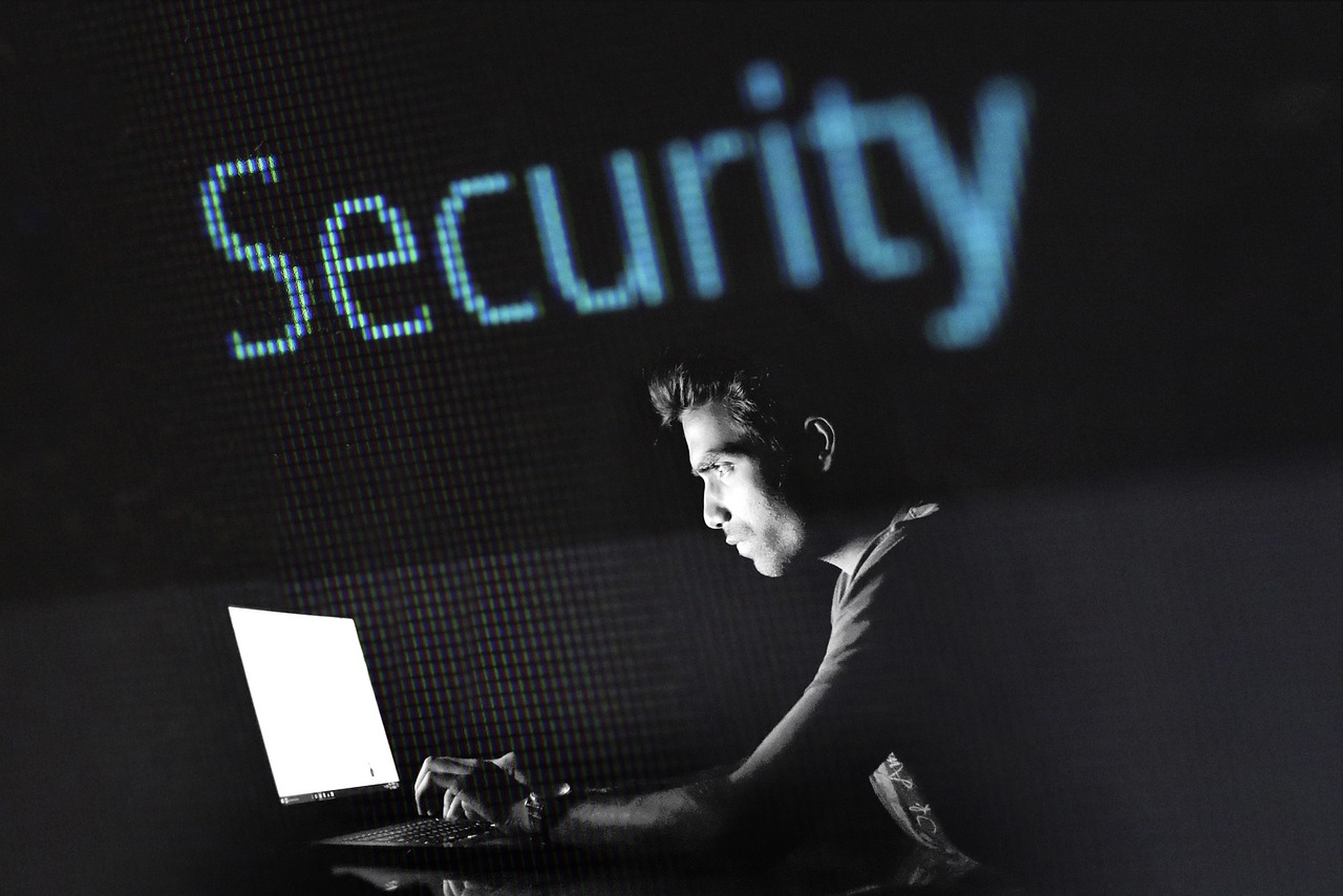 Cybersecurity nel 2025: Proteggi i Tuoi Dati